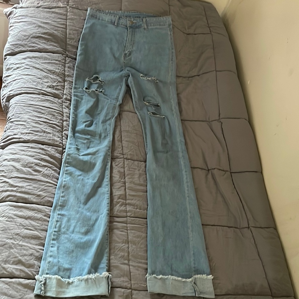 Size medium . Worn once … color BLUE